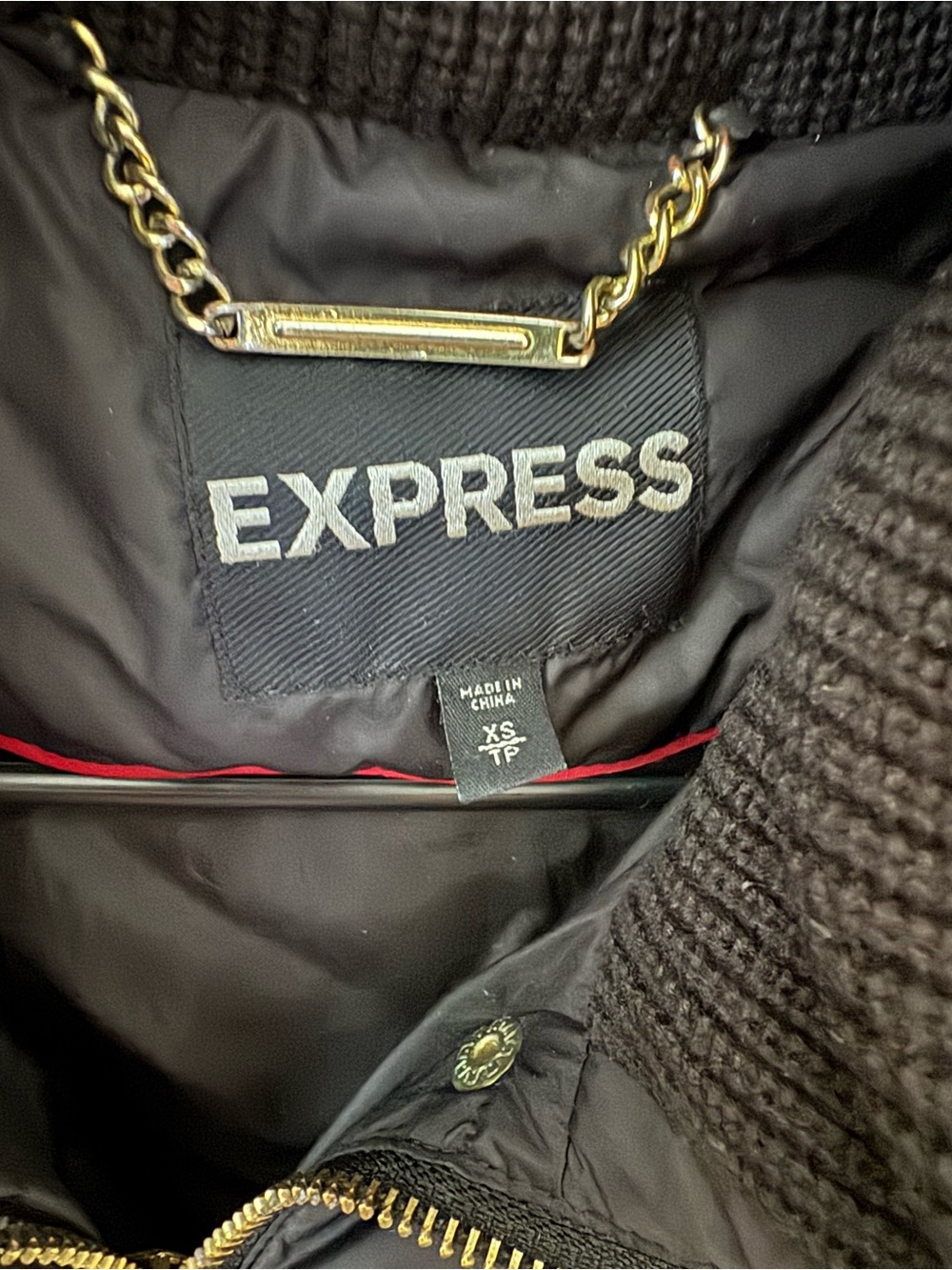 Express Black Quilted Belted Puffer Coat with Gold Hardware - Picture 2 of 3